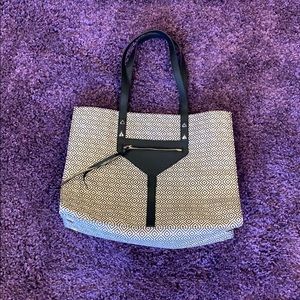 Stella & Dot Black and White Purse